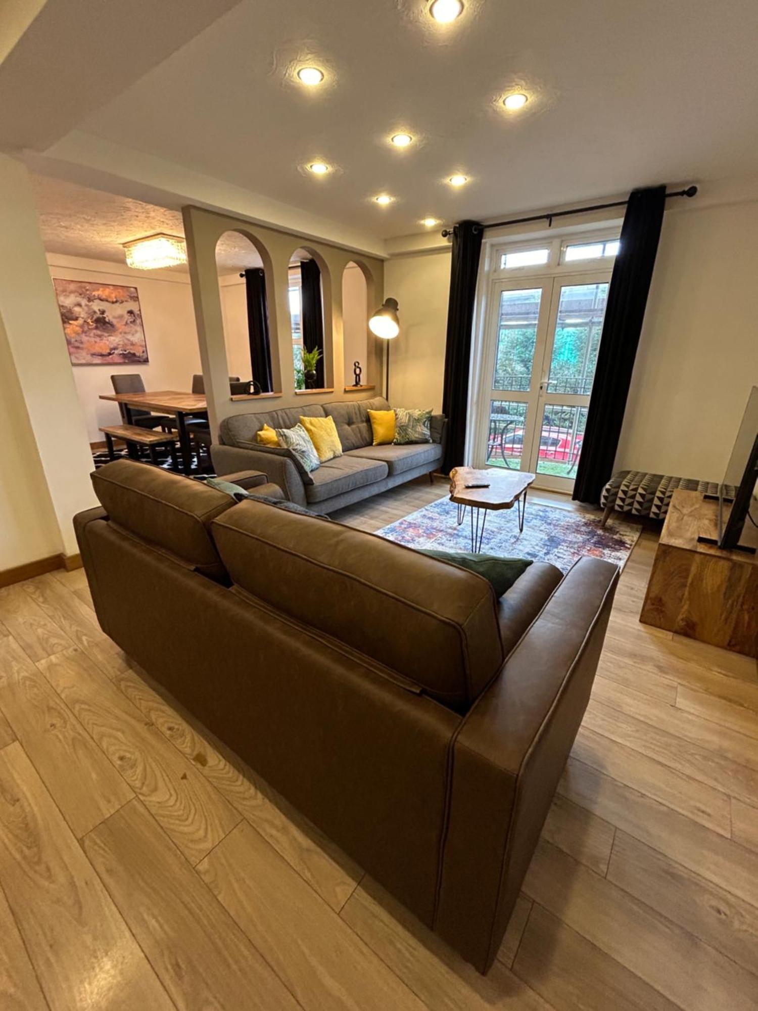 Spacious 3 Bedroom Apartment Close To Marina, 2 Parking Spaces, Kingsize Or Single Beds Саутгемптон Экстерьер фото